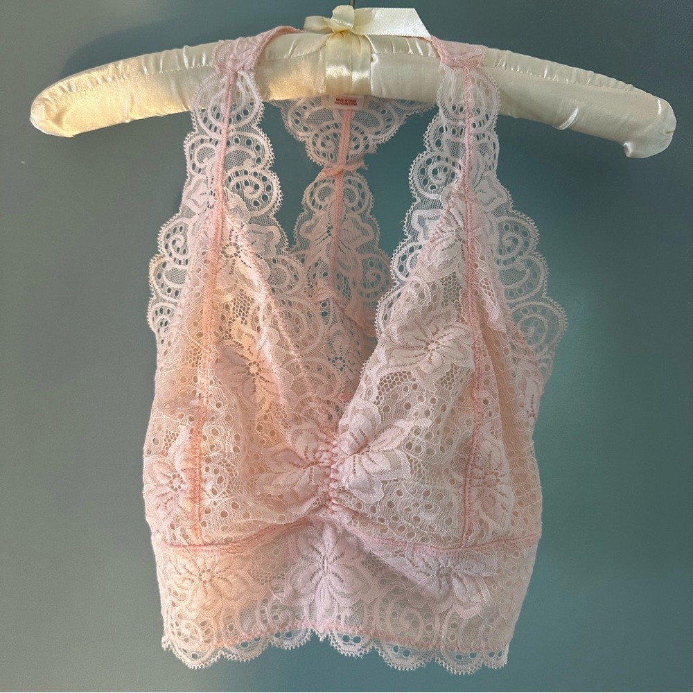 BONGO Lace Bralette in Soft Pink